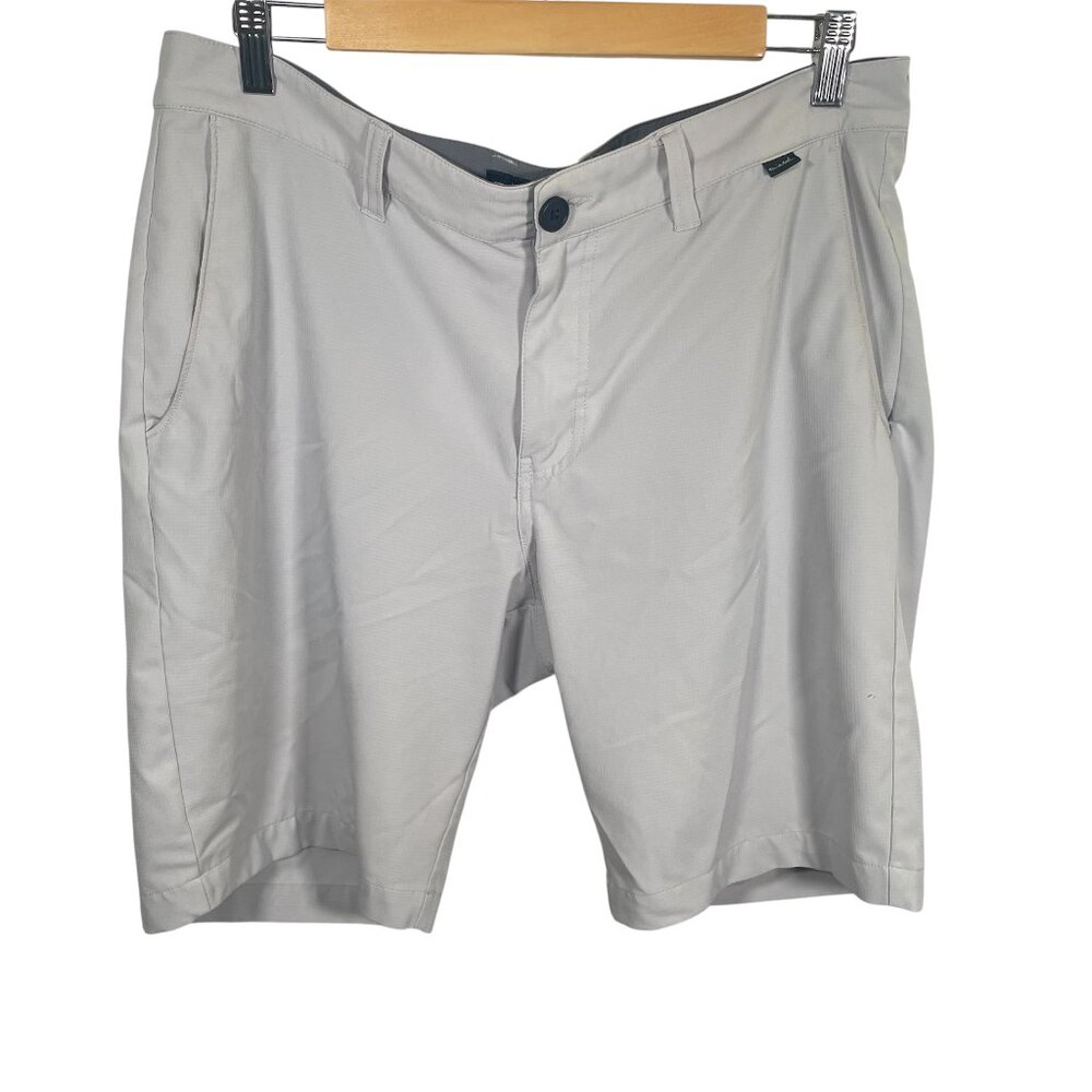 Travis Mathew Starnes Shorts Mens 34 Ripstop Performance Stretch Golf Light Gray